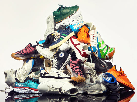 Title: Unveiling the Top 10 Must-Have Sneakers in the Vibrant Streetwear Community