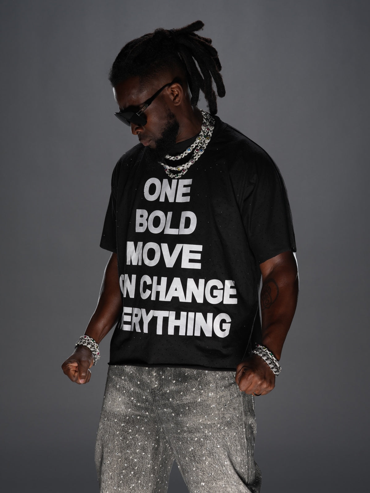 ONE BOLD MOVE RHINESTONE TEE (Black)