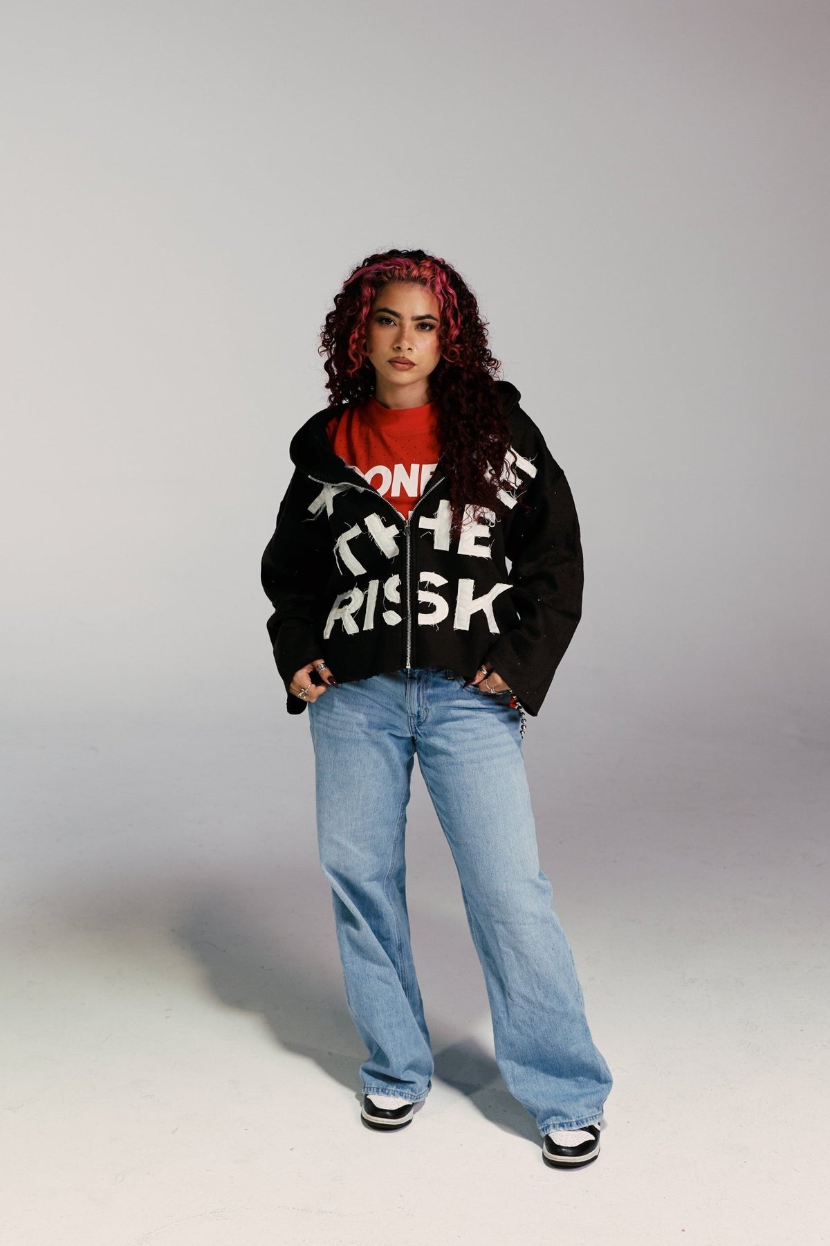 TAKE THE RISK HOODIE (Black)